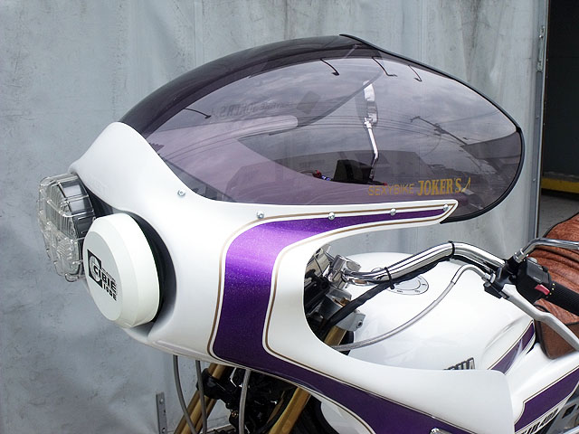 YAMAHA XJR400