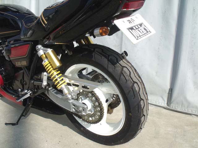 YAMAHA XJR400