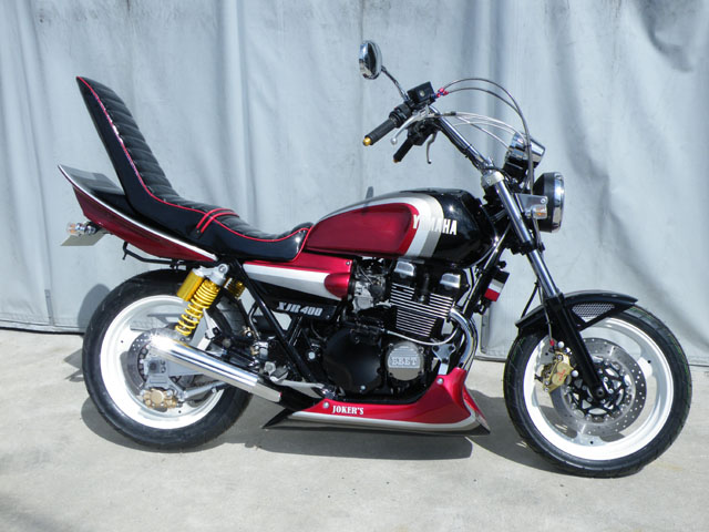 YAMAHA XJR400