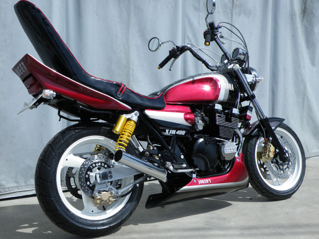 YAMAHA XJR400