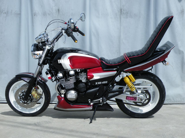 YAMAHA XJR400