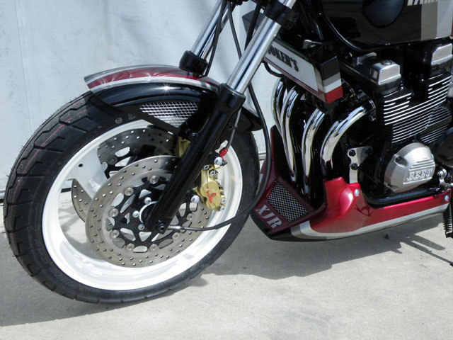 YAMAHA XJR400