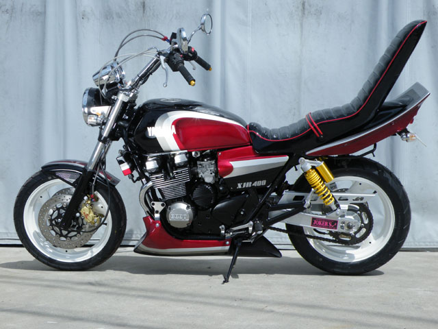 YAMAHA XJR400