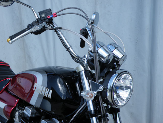 YAMAHA XJR400