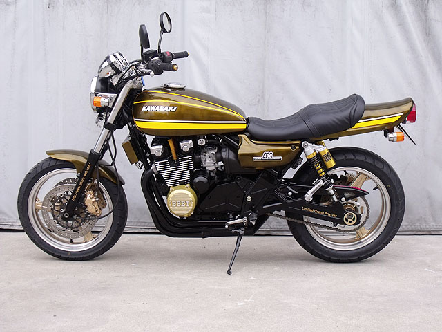 KAWASAKI　ゼファー４００χ
(ZⅡ仕様VresionⅡ）
