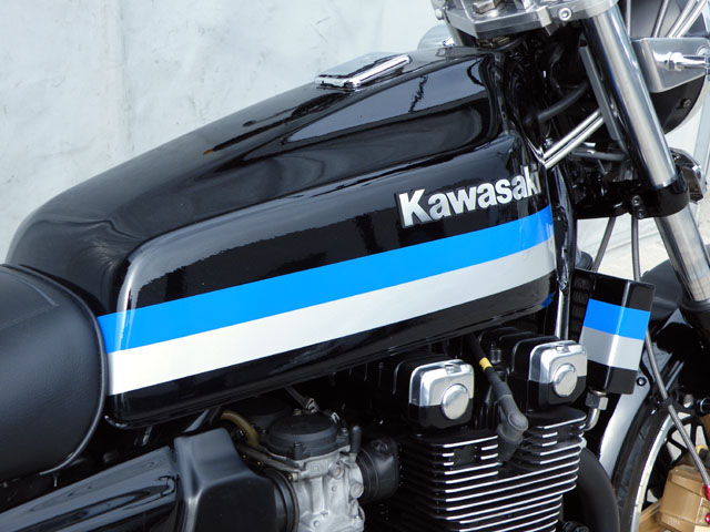 KAWASAKIゼファー400/FX仕様 E3カラー