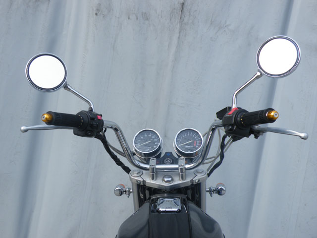KAWASAKIゼファー400/FX仕様
E3カラーフルカスタム
