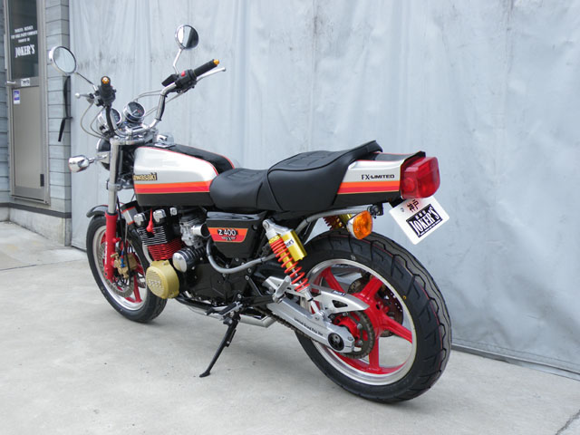 KAWASAKIゼファー400/FX仕様
E4リミテッドグランプリｰスペシャル
フルレストア/フルカスタム