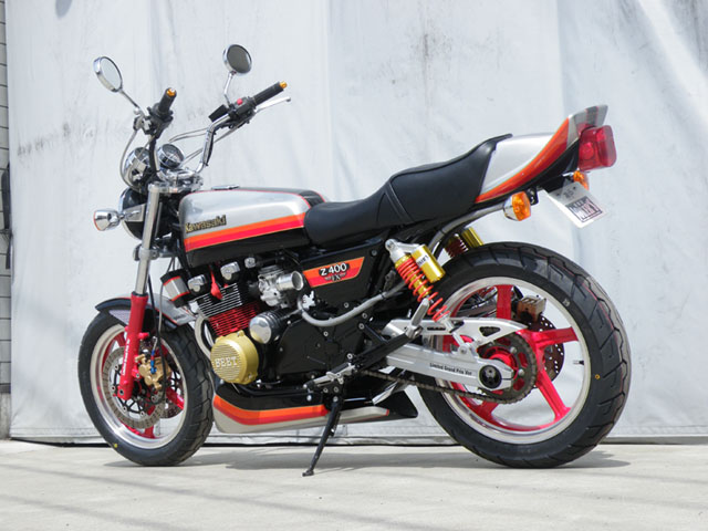 KAWASAKIゼファー400/FX仕様
E4リミテッドグランプリｰスペシャル
フルレストア/フルカスタム