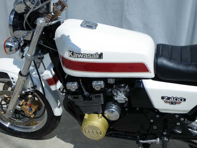KAWASAKI　ゼファー400/FX仕様
E4カラーカスタム