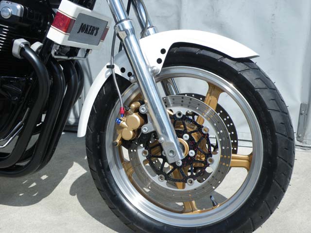 KAWASAKI　ゼファー400/FX仕様
E4カラーカスタム