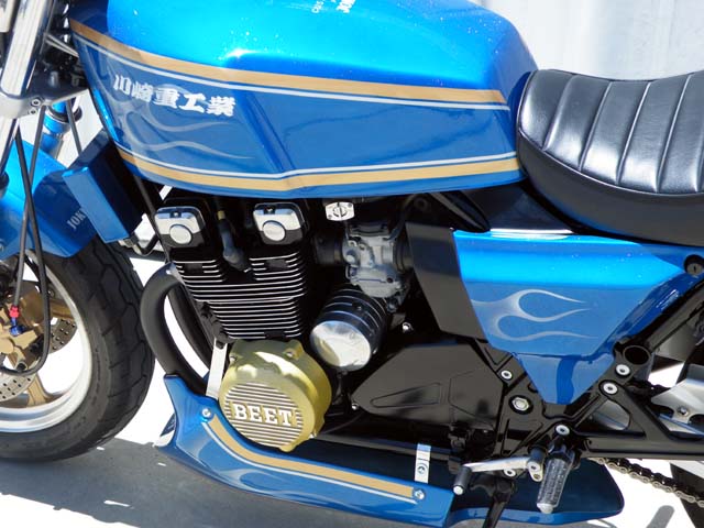 KAWASAKI　ゼファーMkⅡフルカスタム仕様