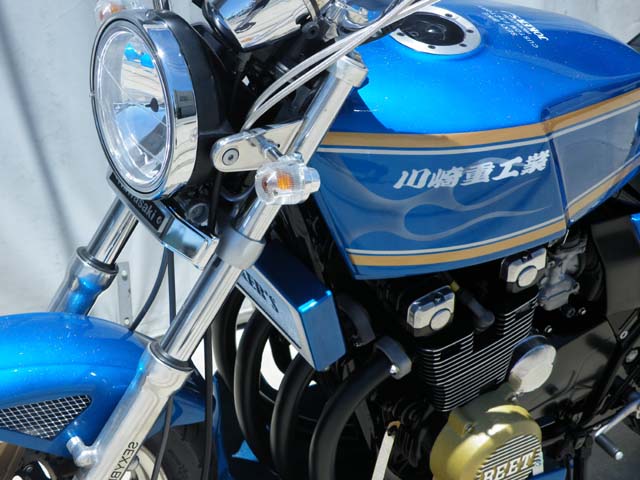 KAWASAKI　ゼファーMkⅡフルカスタム仕様