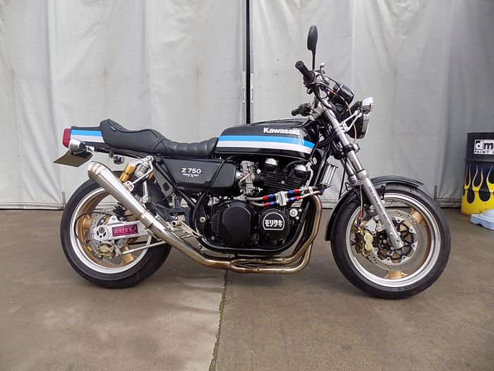 KAWASAKIゼファー750/Z400FX仕様E3カラーフルカスタム