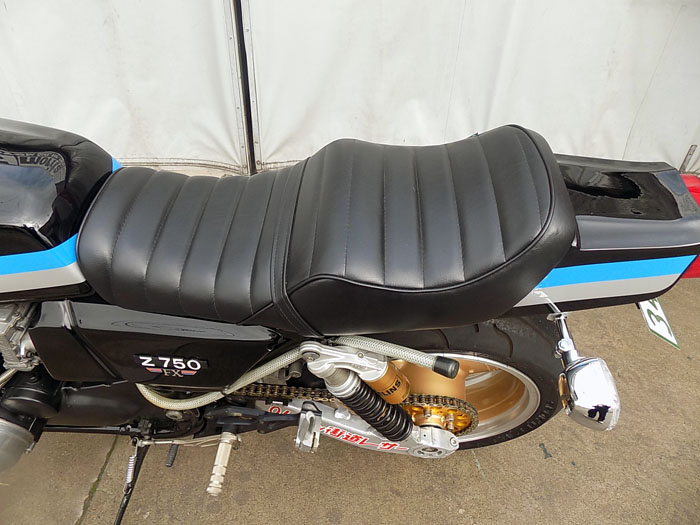 KAWASAKIゼファー750/Z400FX仕様E3カラーフルカスタム